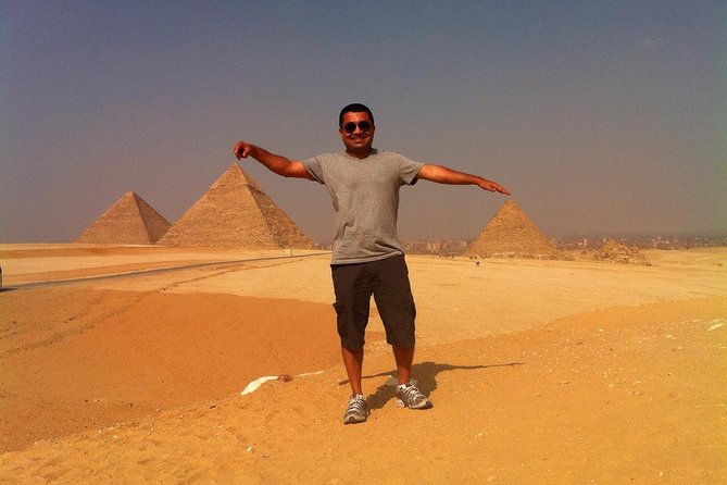 Cairo Full-Day Tours to Giza Pyramids ,Egyptian Museum & Bazaar - Great Pyramid of Cheops and Khafre: what you get, and what costs extra