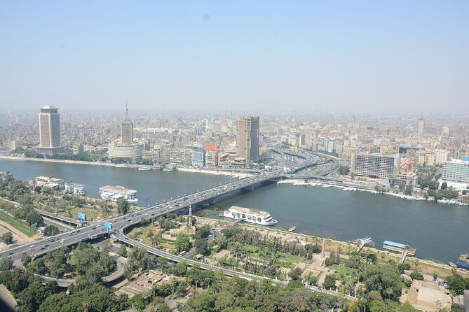 Cairo/Giza: 2-Day Pyramid, Museum, Bazaar Private Tour - The felucca ride and photo session: small inclusions that change the whole feel