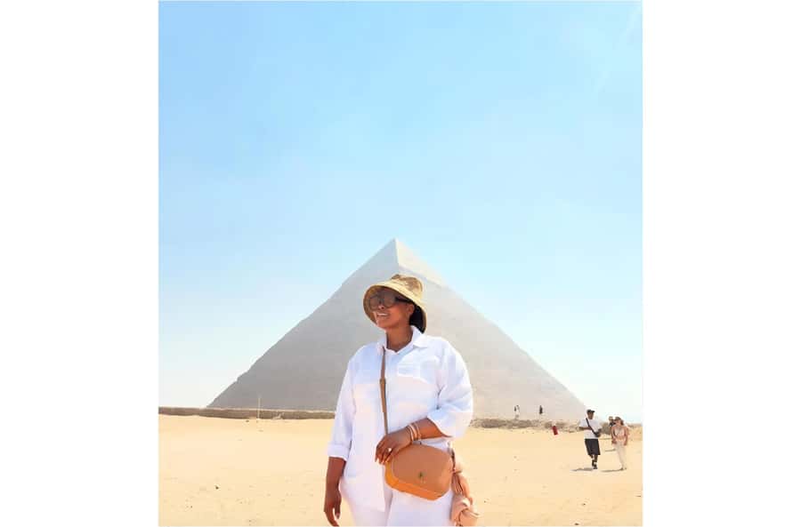 Cairo: Giza Pyramids & Grand Egyptian Museum Tour with Lunch - Giza Plateau: Khufu, Khafre, Menkaure, and the Sphinx in a guided flow