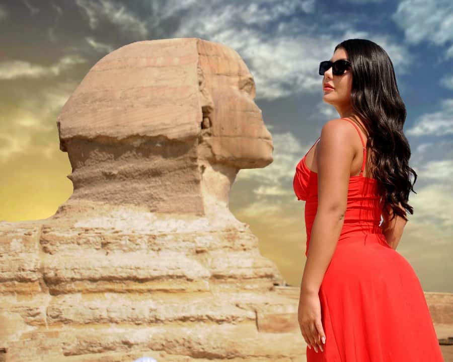 Cairo: Giza Pyramids, Memphis, and Sakkara Day Trip - From Cairo pickup to the Giza Plateau: how the day starts