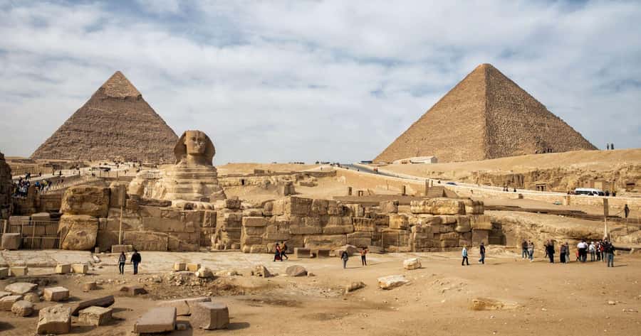 Cairo: Giza Pyramids, Memphis, Saqqara Private Tour & Lunch - Key highlights