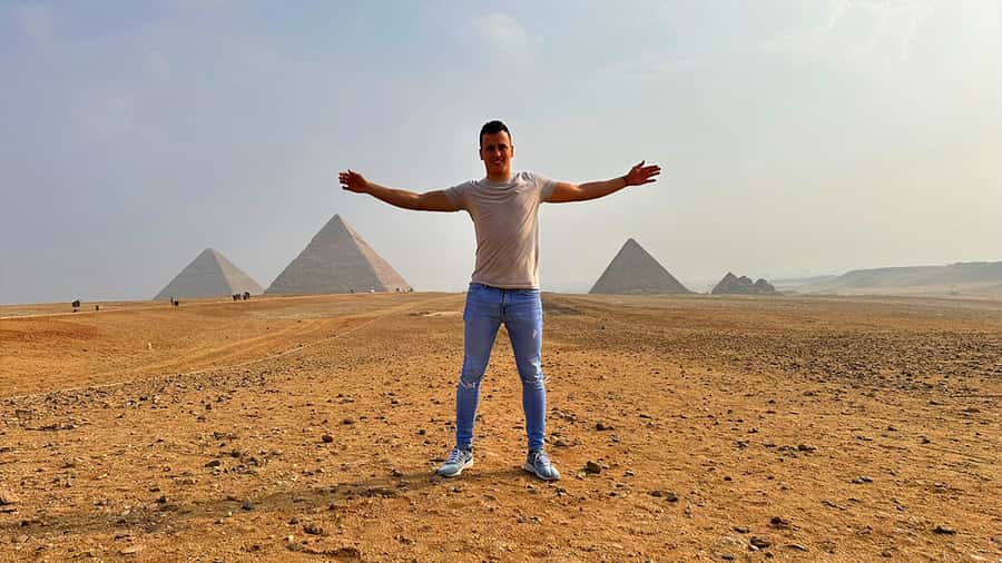 Cairo: Giza Pyramids, Sphinx, Sakkara & Dahshur Privte Tour - Pickup and timing, including the drive to Dahshur