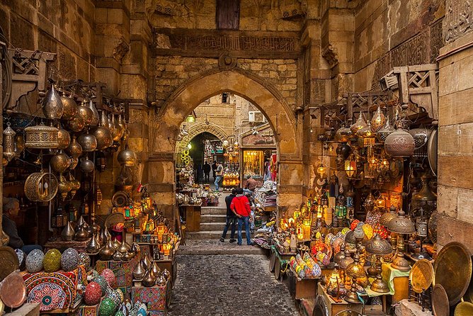 Cairo Half day tours to Old Markets and Local Souqs - Lunch and Drinks: How the Optional Meal Fits the Souq Day