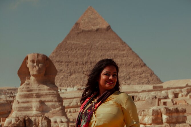 Cairo Layover Tours to Giza Pyramids Egyptian Museum & Bazaar - The Sphinx stop: best photos, and how the time feels