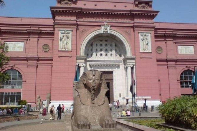 Cairo Layover Tours to Giza Pyramids Egyptian Museum & Bazaar - Giza Plateau and the Great Pyramid complex: what you’ll actually see
