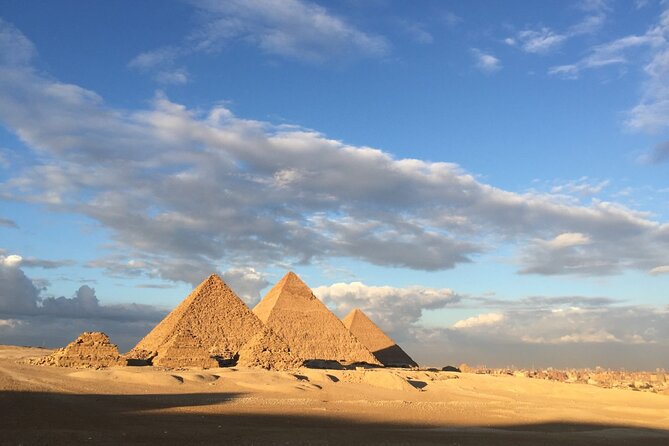 Cairo |Layover| Trip pick up from Cairo airport to visit Giza Pyramids & Sphinx - Guide Support Quality, Photo Assistance, and Safety Mindset