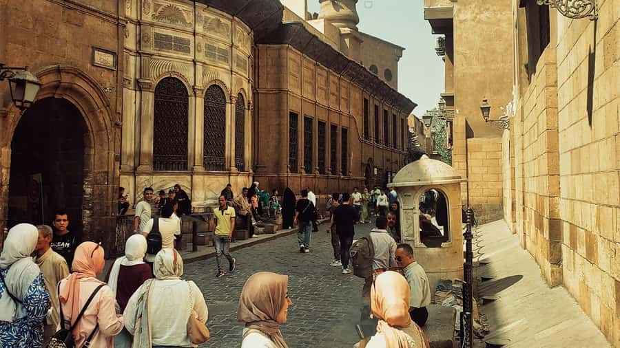 Cairo: Local Markets & Khan el Khalili Private Shopping Tour - El Ghorya Market: Everyday Cairo Shopping Energy
