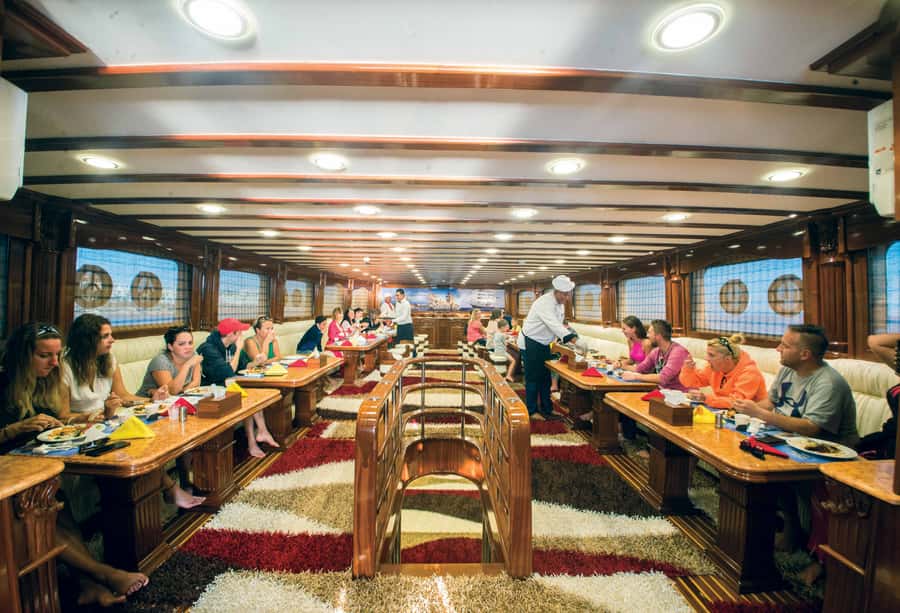 Cairo: Luxury Snorkeling Cruise & lunch with optional pickup - The yacht setup, crew, and why it feels more comfortable than most