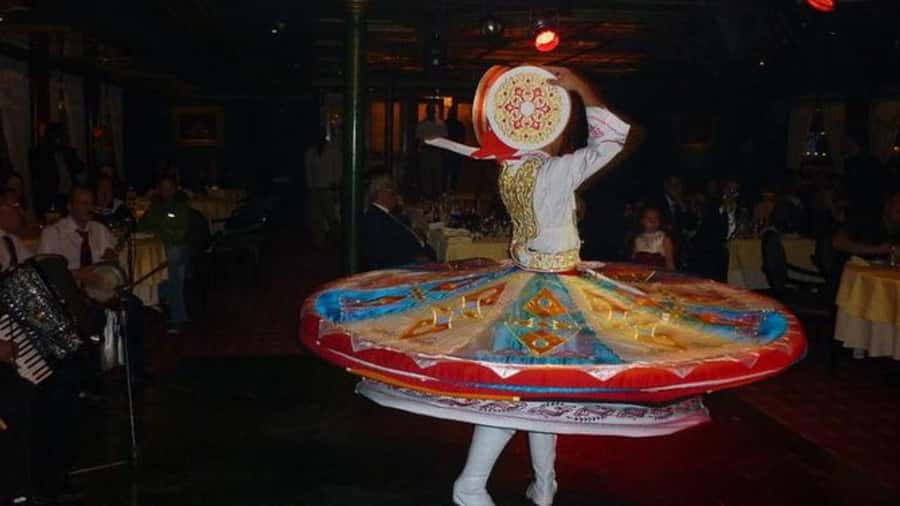 Cairo: Nile Maxim Luxurious Dinner Cruise with Dance Show - Should You Book the Nile Maxim Dinner Cruise?