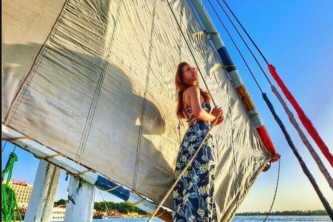 Cairo Private Felucca OnThe Nile River With Pickup and Soft Drink - The onboard vibe: Egyptian music, photos, and a calm pace