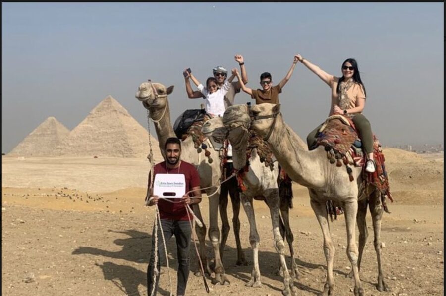 Cairo: Private Giza Pyramids, Egyptian Museum, & Bazaar Tour - Khan el-Khalili Bazaar: History, Shopping, and Keeping Control of Your Time