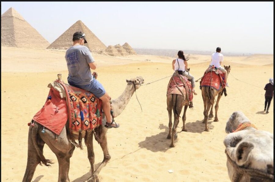 Cairo: Private Giza Pyramids, Egyptian Museum, & Bazaar Tour - Great Pyramids of Giza: Oldest, Largest, and the Real Meaning of Scale