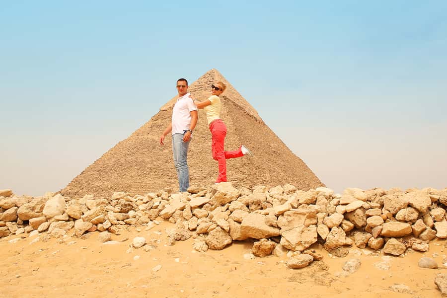Cairo: Private Half-Day Pyramids Tour with Photographer - Pickup and Transfers in Air-Conditioned Comfort