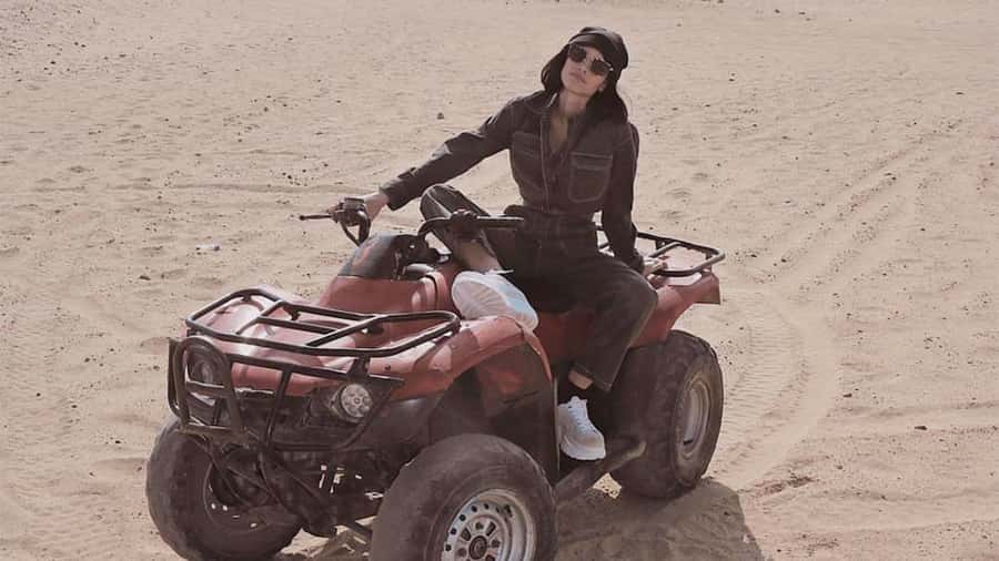 Cairo: Private Quad Bike Desert Tour with Pyramids & Sunset - Pyramid Views: Cheops, Chephren, and Mykerinos From the Desert