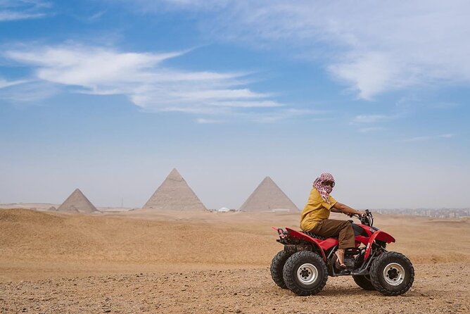 Cairo Pyramids of Giza - Cairo airport help and why the right guide matters