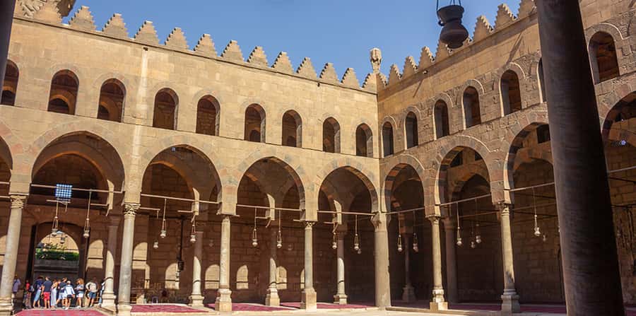 Cairo: Salah El Din Citadel and Old Cairo Bazar Guided Tour - Old Cairo lanes: Hanging Church and Ben Ezra Synagogue