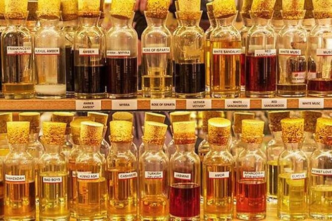Cairo Shopping tour Private Papyrus Essential oils Bazar Cotton - Essential oils and the Seven Sacred Oils story at Sakkara