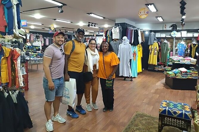 Cairo Shopping tour Private Papyrus Essential oils Bazar Cotton - Price and value: why $5 can be “real,” and how to budget the shopping part