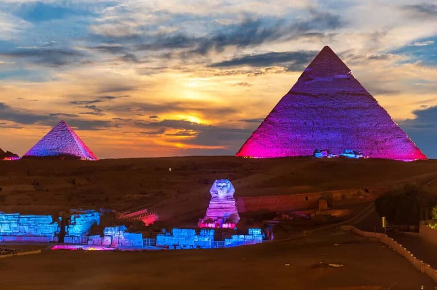 Cairo: Sound and Light Show at Giza Pyramids - Choosing English or Spanish: Start Times Matter