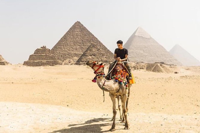 Cairo Stopover Tour with Giza Pyramids, Sphinx, Egyptian Museum, and Old Cairo - Pyramids of Giza: your best chance to see the place as a whole