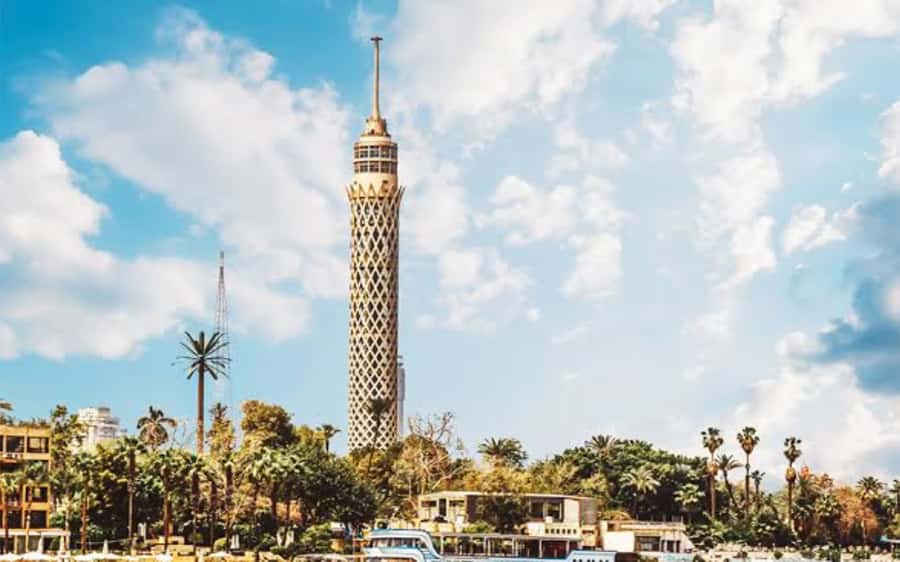 Cairo: Sunset at Cairo Tower with Lunch & Private Transport - Lunch with a 360-degree view, not just food