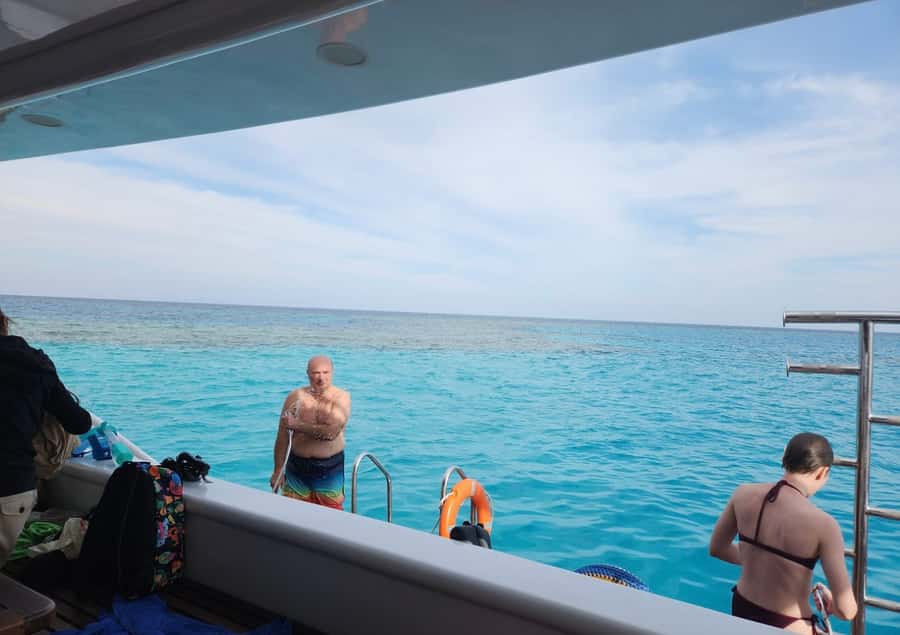 Cairo to Red Sea: VIP Yacht Cruise, Snorkeling & Lunch - Buffet lunch onboard: a real reset, not just filler