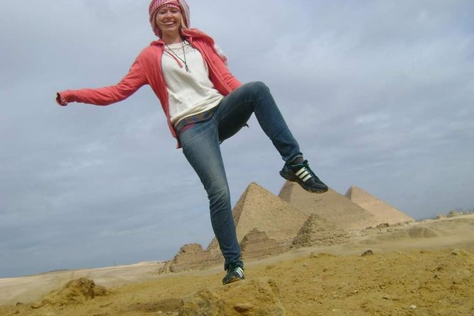 Cairo tour/ Full day tour to Memphis , Saqqara and Giza Pyramids including lunch - 8 hours, private pickup, and an Egyptologist working the whole day