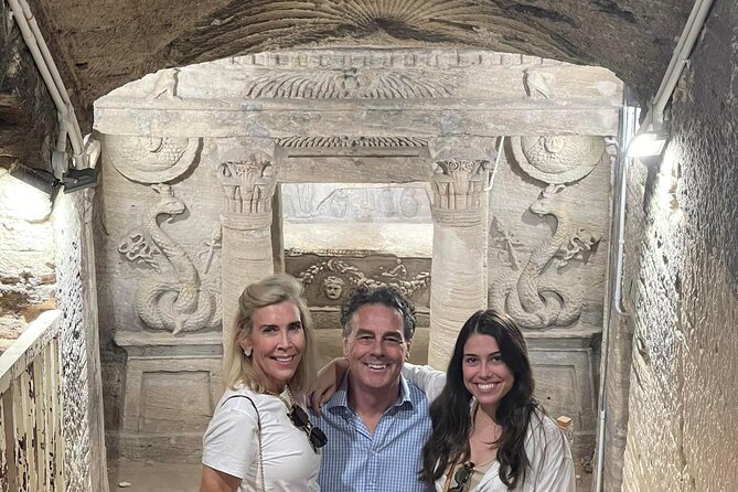 Cheap Private tour to Giza Pyramids and Sakkara and memphis - Giza Pyramids and Sphinx: Start With the Main Event