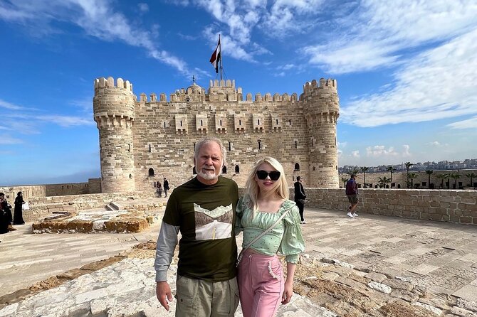 Cheap Private tour to Giza Pyramids and Sakkara and memphis - Timing, Walking, and How to Stay Comfortable