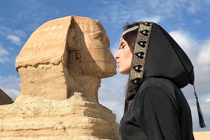 Cheap Private tour to Giza pyramids and the Sphinx - How 4 to 5 Hours Feels in Real Life