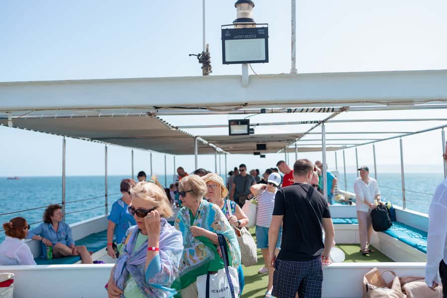 Conquest 2 Hour Semi Submarine with snorkeling from Hurghada - A Fast Red Sea Intro: How the 2-Hour Tour Works