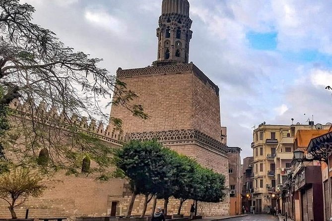 Coptic Cairo and Islamic Cairo Day Tour - Islamic Cairo route: old gate feeling and Islamic art time