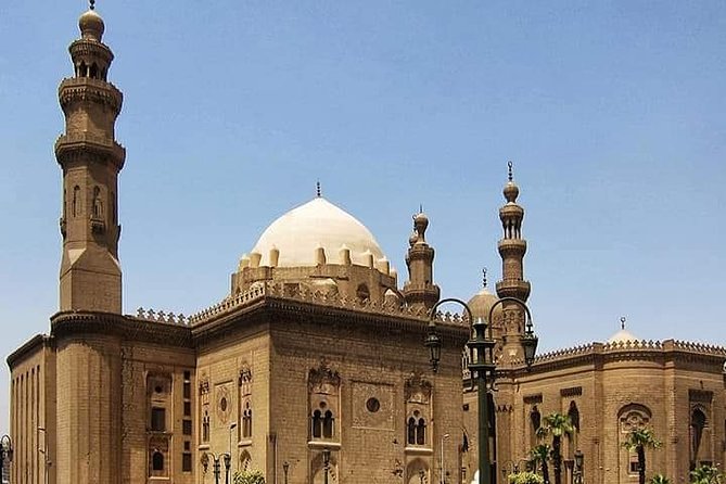 Coptic Cairo and Islamic Cairo Day Tour - Al-Azhar and Khan el-Khalili: how to manage crowds and comfort