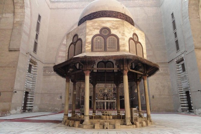 Day Tour To Islamic And Christian Cairo - Mosque of Amr ibn al-As: starting point in Fustat