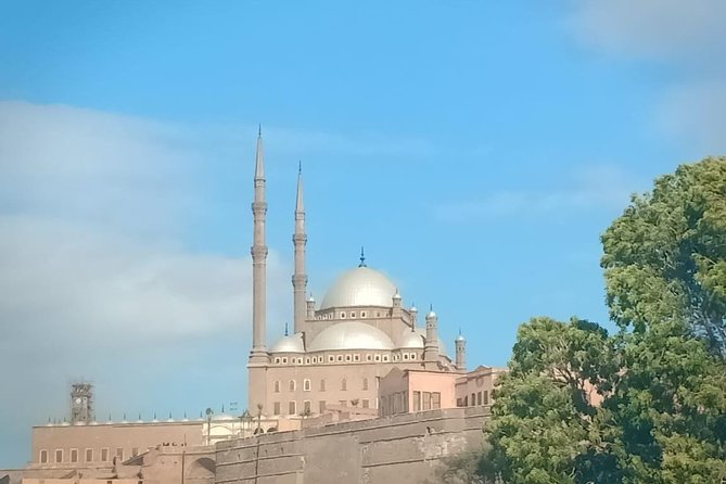Day tour to Islamic Cairo - Sayyida Zeinab Mosque: a landmark tied to Shaaban 61 A.H