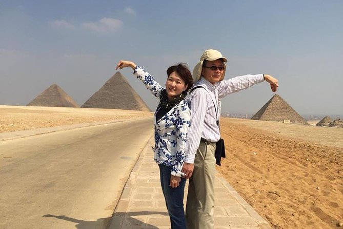 Day Tour to the Pyramids of Giza, Egyptian Museum and Khan El khalili Bazaar - Your guide makes the difference, and it shows in real pacing