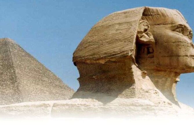 Day trip from Hurghada to Cairo by plane - Pyramids of Giza: your two-hour reality check