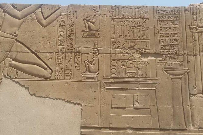 Day trip Kom Ombo and Edfu Temples from Aswan to Luxor - Car comfort, road time, and simple packing tips