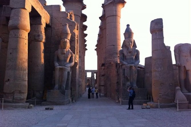 Day Trip To Luxor From Cairo By Plane Including Lunch - Luxor Temple and lunch: the day’s rhythm shift
