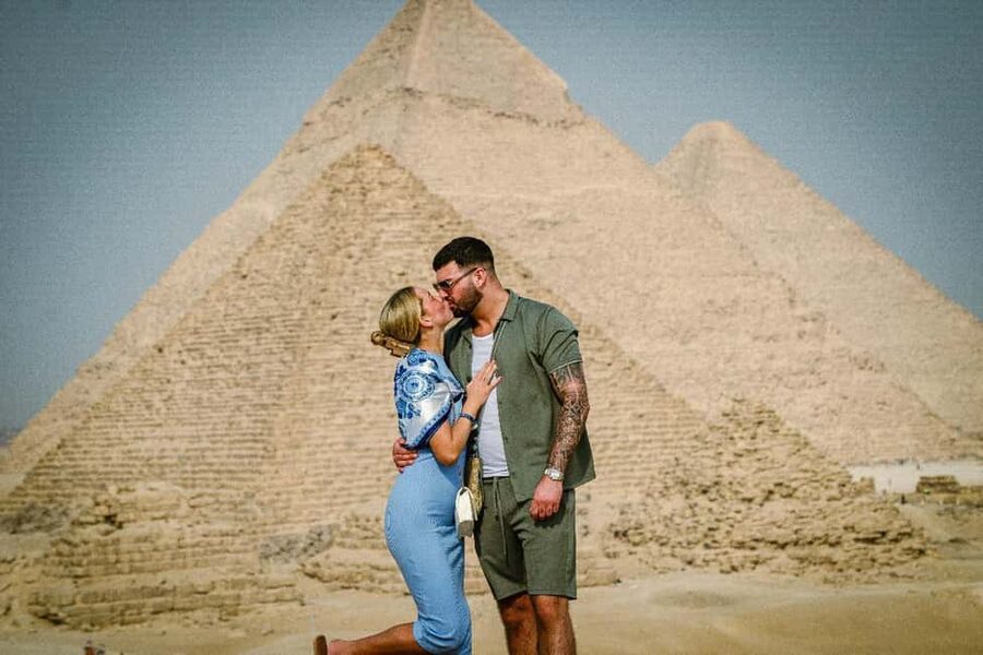 Discover Cairo: Private Day Trip to Museum, Pyramids & Lunch - Who this tour suits best, and who should consider other options