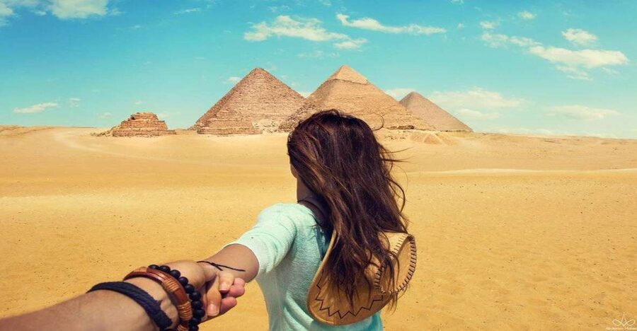 Discover Cairo: Private Day Trip to Museum, Pyramids & Lunch - Egyptian Museum skip-the-line: What you should focus on first