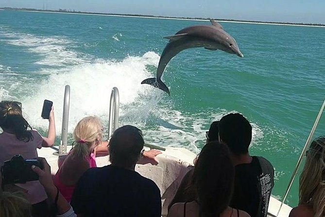 Dolphin House By Private Speed Boat & Drinks & Transfer-Hurghada - Entering the Dolphin House area from Hurghada