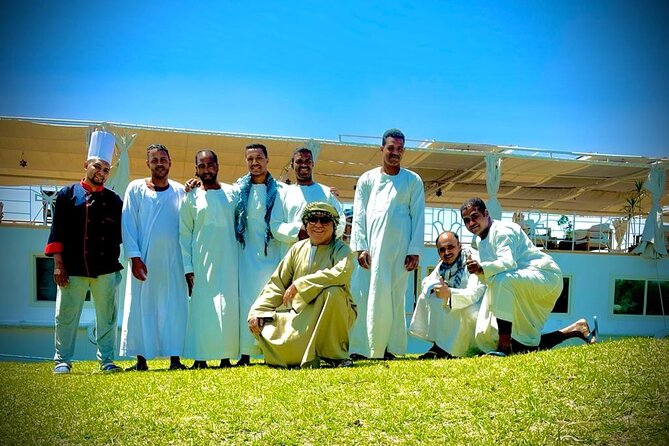 Egypt in 9 Days from Saturday to Sunday including tours and Dahabeya Nile trip. - Pyramids of Giza and Saqqara: seeing two eras in one Cairo sweep