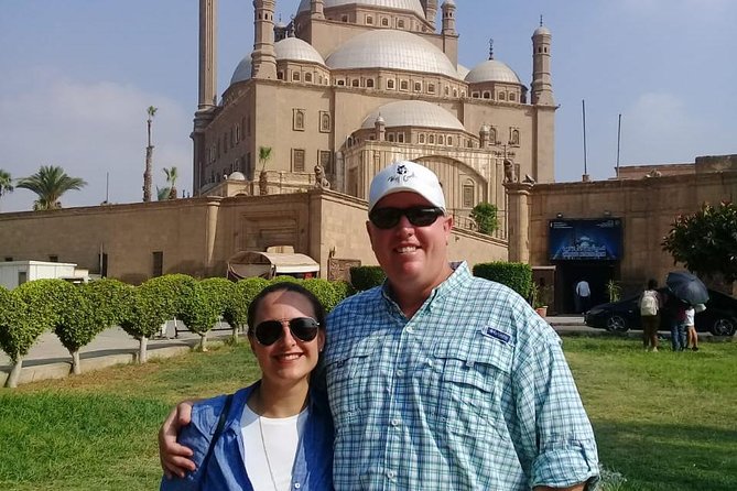 Egyptian Museum Citadel and Khan Khalil Bazaar with Lunch - Khan el-Khalili Bazaar Hour: Souvenirs With a Guide in Your Pocket