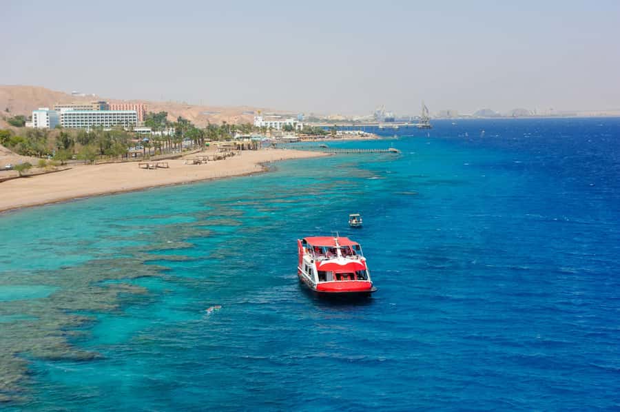 Eilat: 2-Hour Glass-Bottom Boat Tour - Onboard comfort: shade, sun, and a snack-bar setup