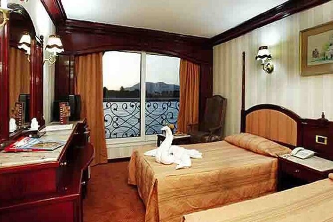 Enjoy 2 nights Nile cruise from Aswan to Luxor,Hot deal - Cabins, food, and cruise comfort: what you can expect