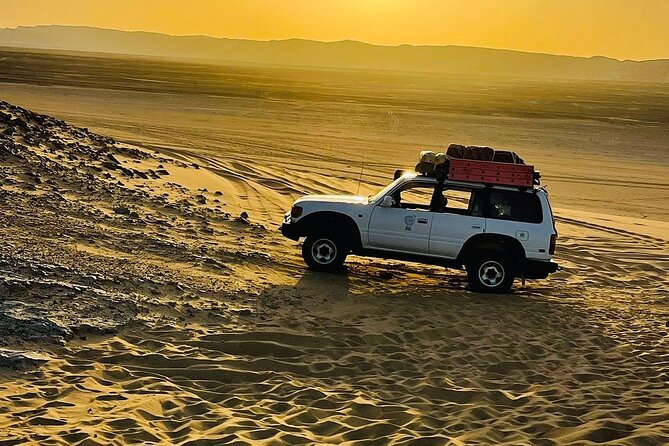 Enjoy safari The black and white desert two night 3 days - Sleeping setup and night skies: V.I.B camping under real darkness