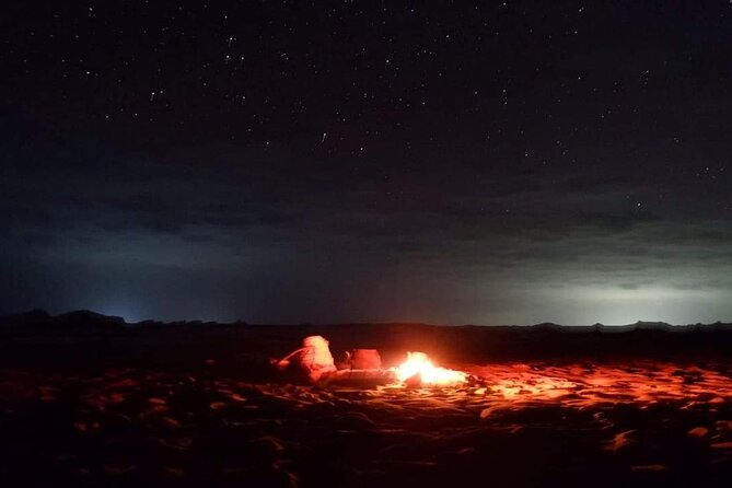 Enjoy safari The black and white desert two night 3 days - Food and drinks at camp: What the included meals mean in the real world