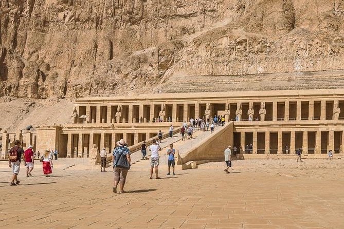 Explore Egypt 8 Days Include Bob Marley Guesthouse Accommodation. - The Tour Style: Guides Who Keep You Moving and Explaining