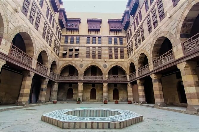 Fatimid Islamic Cairo Day Tour - Mosque-madrassa of al Ghouri and Qansuh Al-Ghouri Agency: a stop with a structure